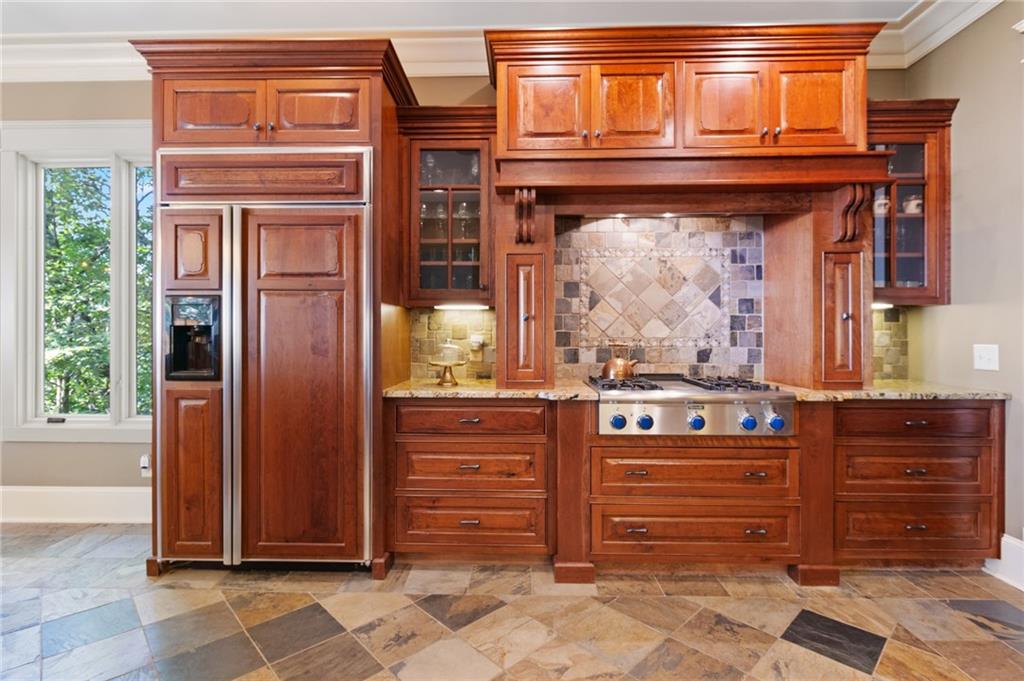 465 Huckleberry Trail