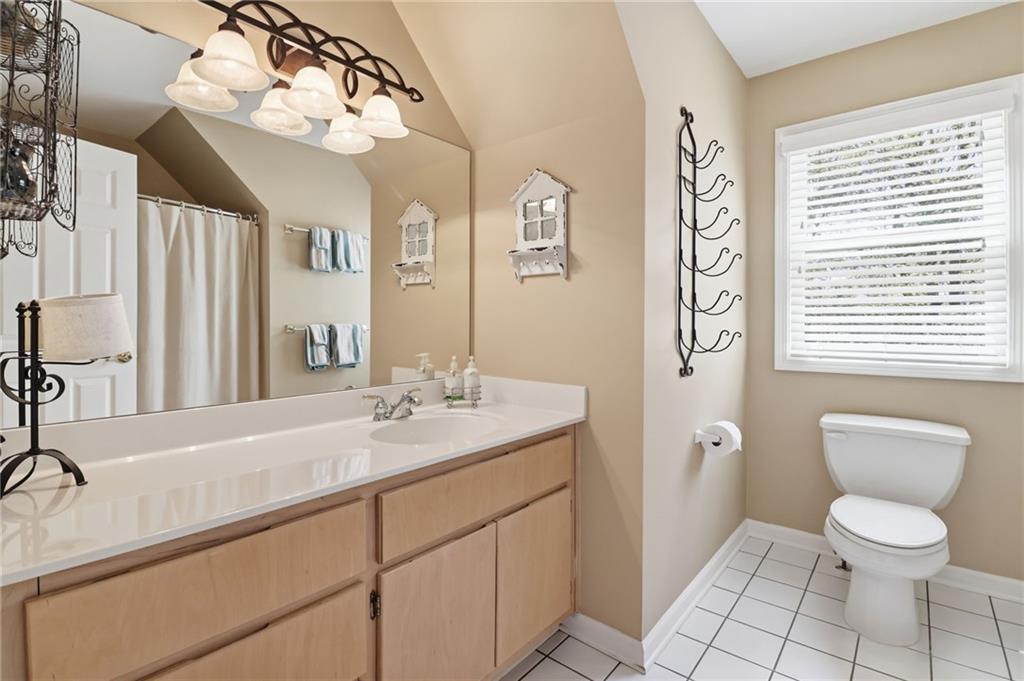 1692 Ridgeview Drive