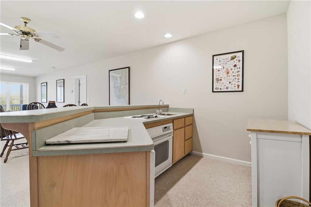 1692 Ridgeview Drive