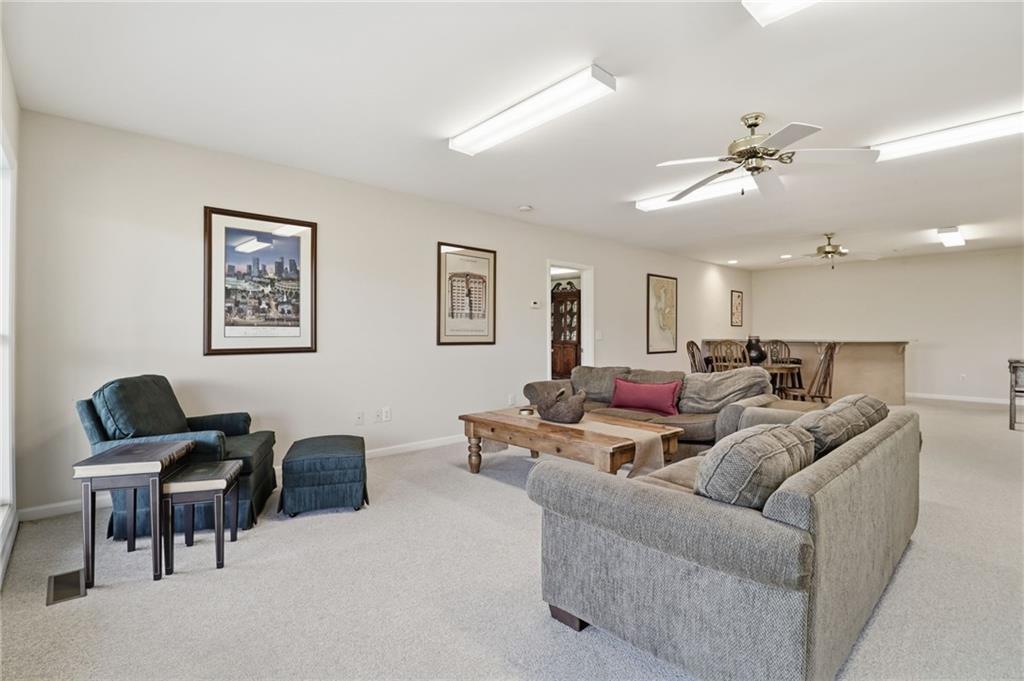 1692 Ridgeview Drive