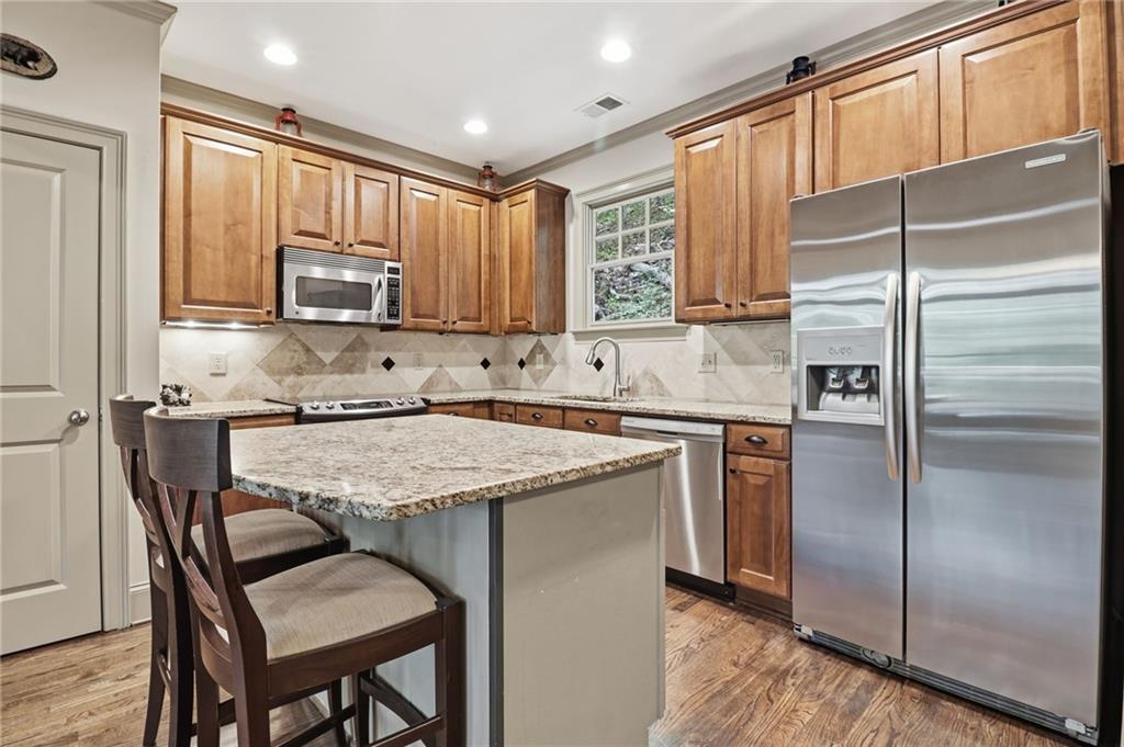 1105 Valley View Drive