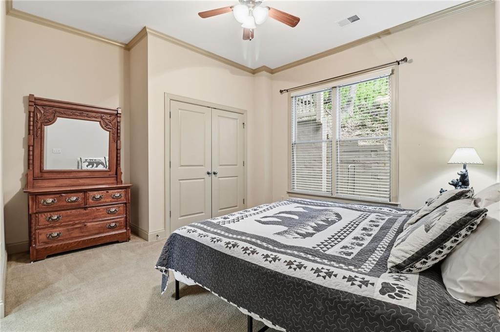 1105 Valley View Drive