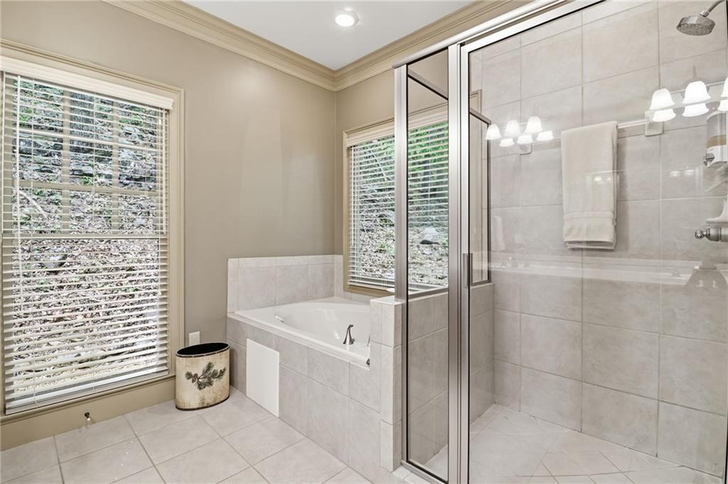 1105 Valley View Drive