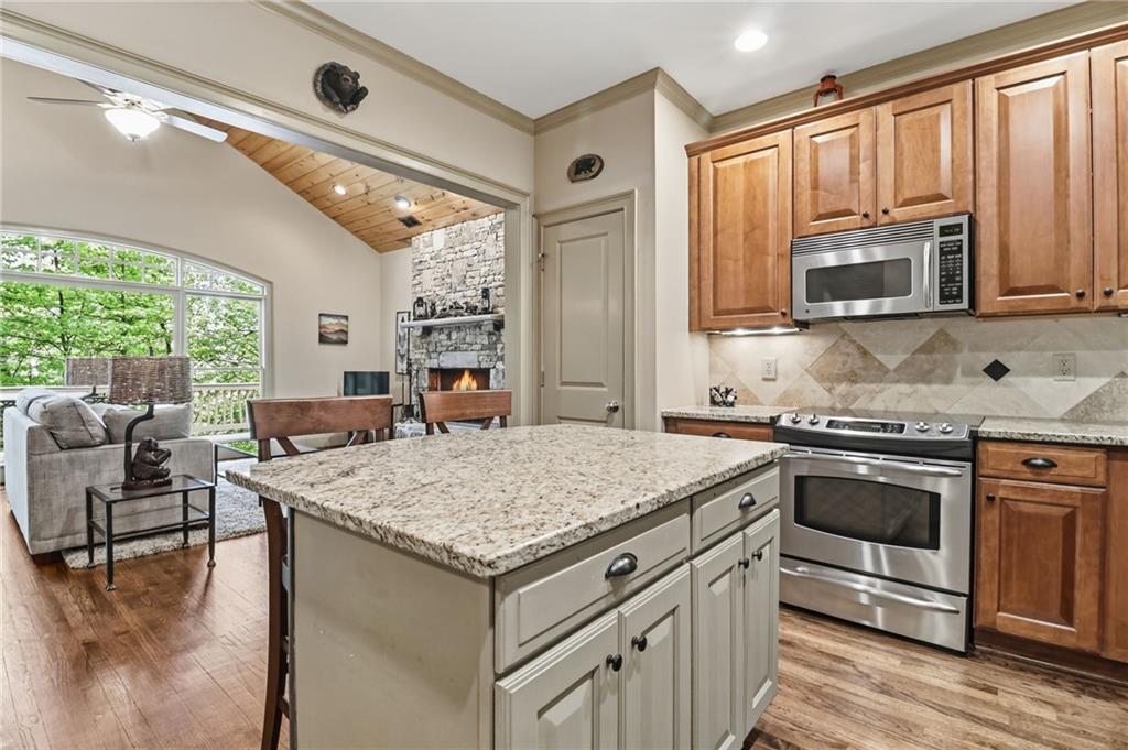 1105 Valley View Drive