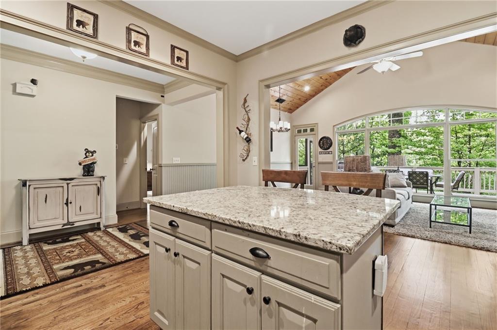 1105 Valley View Drive