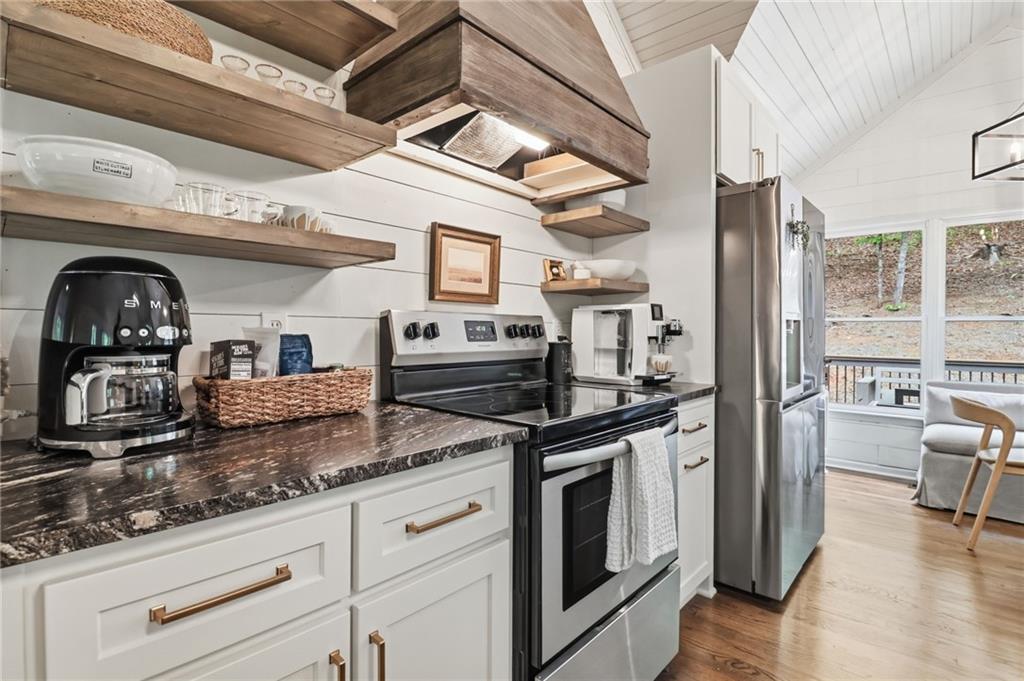 648 Bellflower Drive