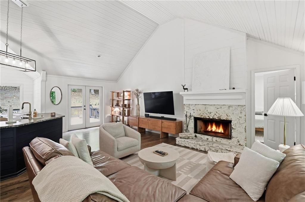 648 Bellflower Drive