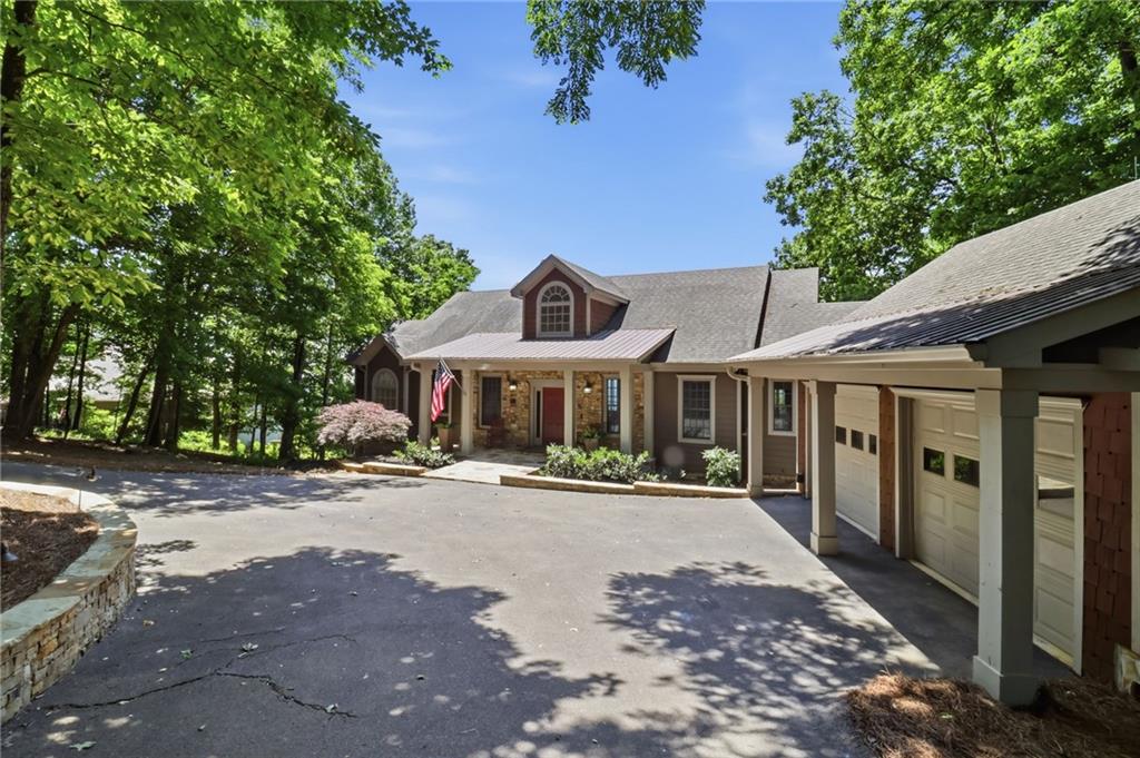 1837 Ridgeview Drive