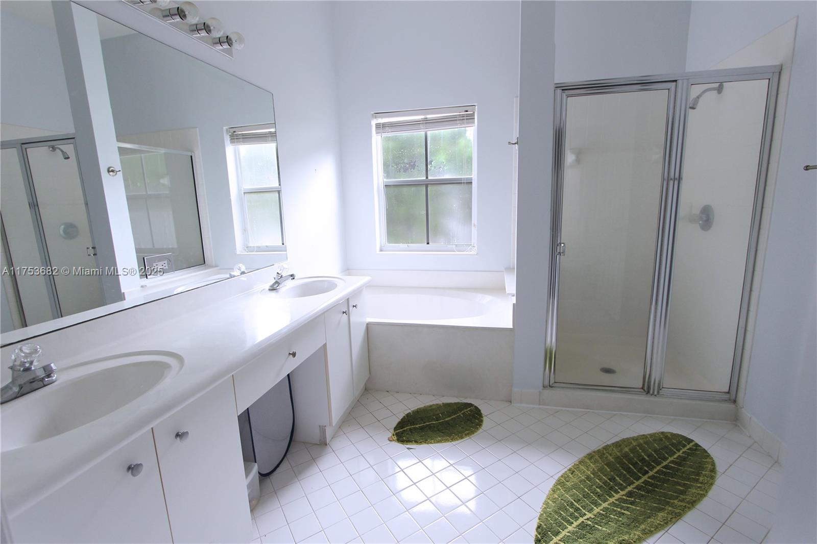 4255 Palmetto Trl # 1