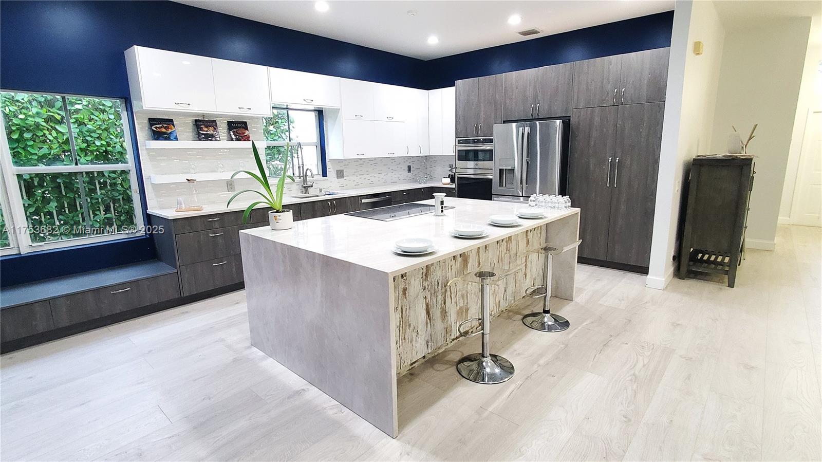 4255 Palmetto Trl # 1