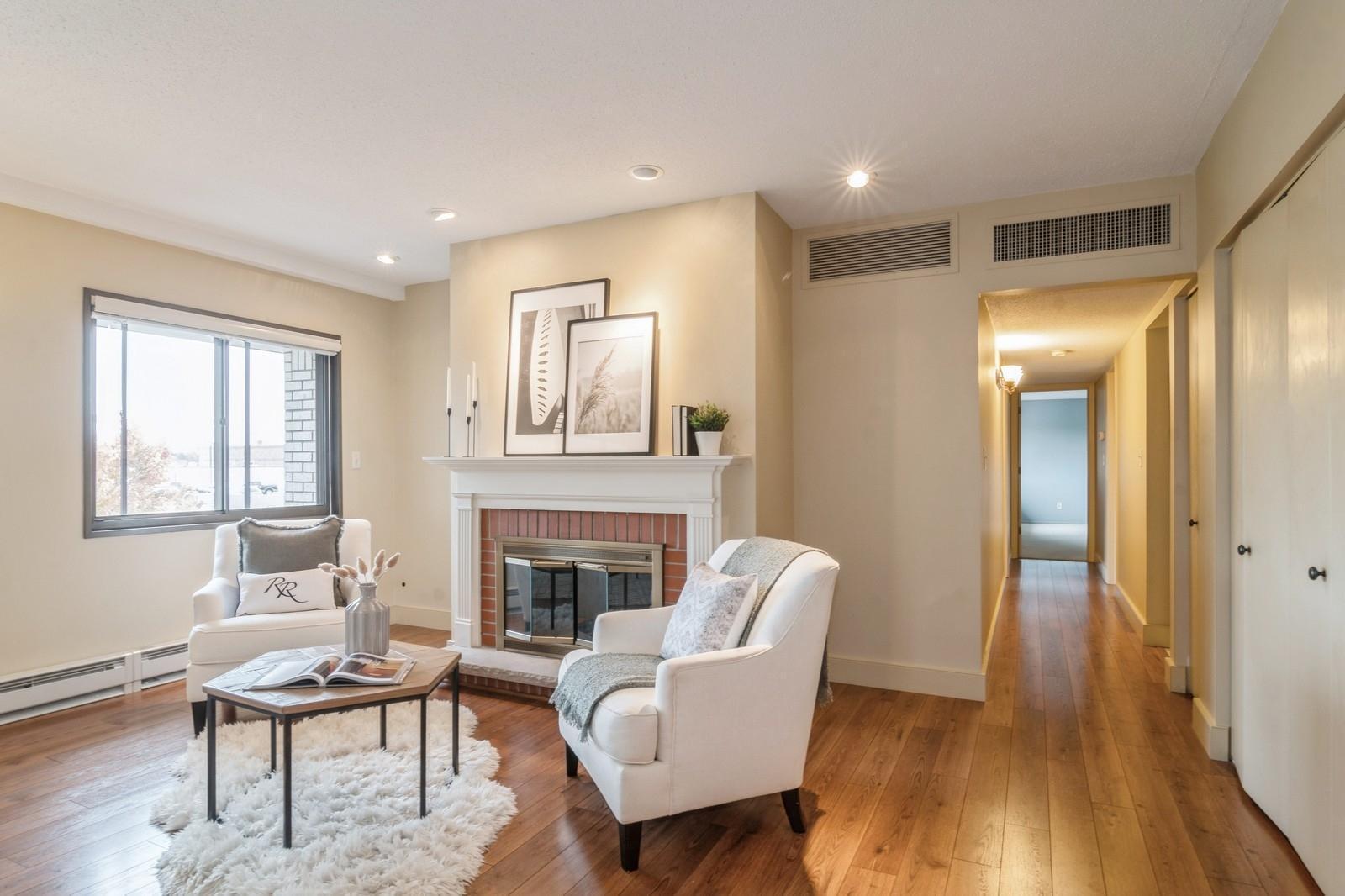 4075 West 51st Street Unit: 403