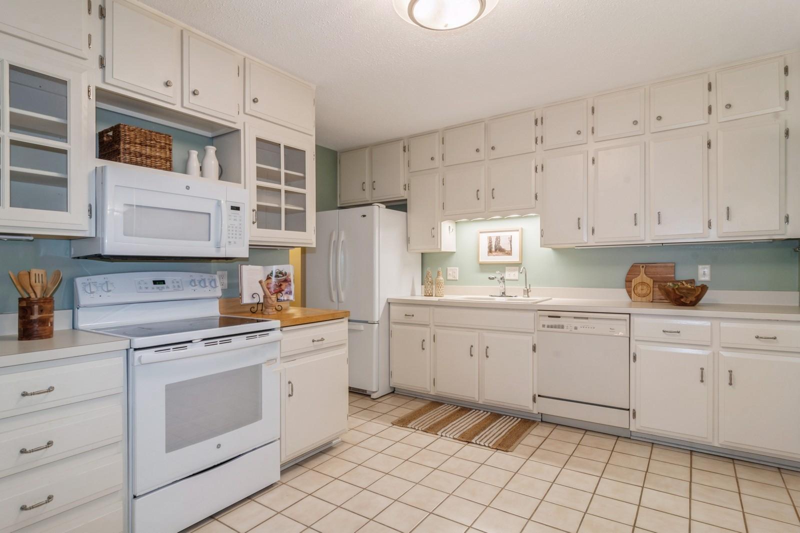 4075 West 51st Street Unit: 403