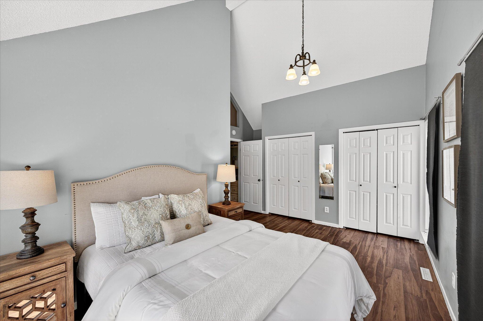 735 Madison Street NE