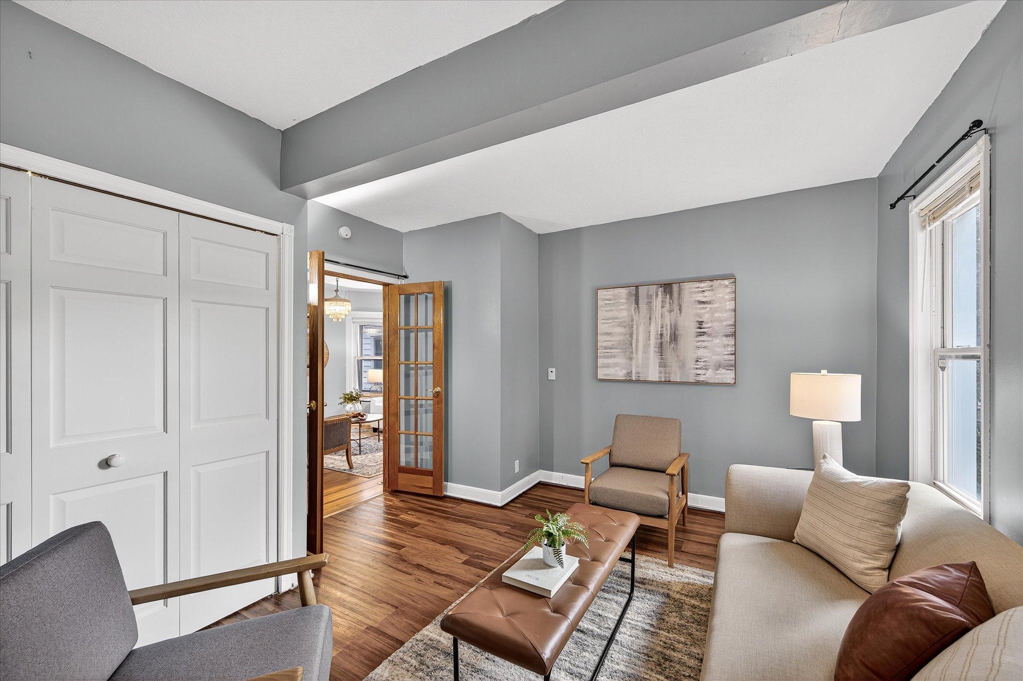 735 Madison Street NE