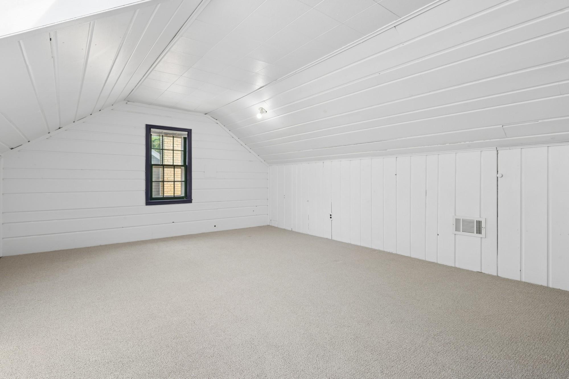 4114 Xenwood Avenue S