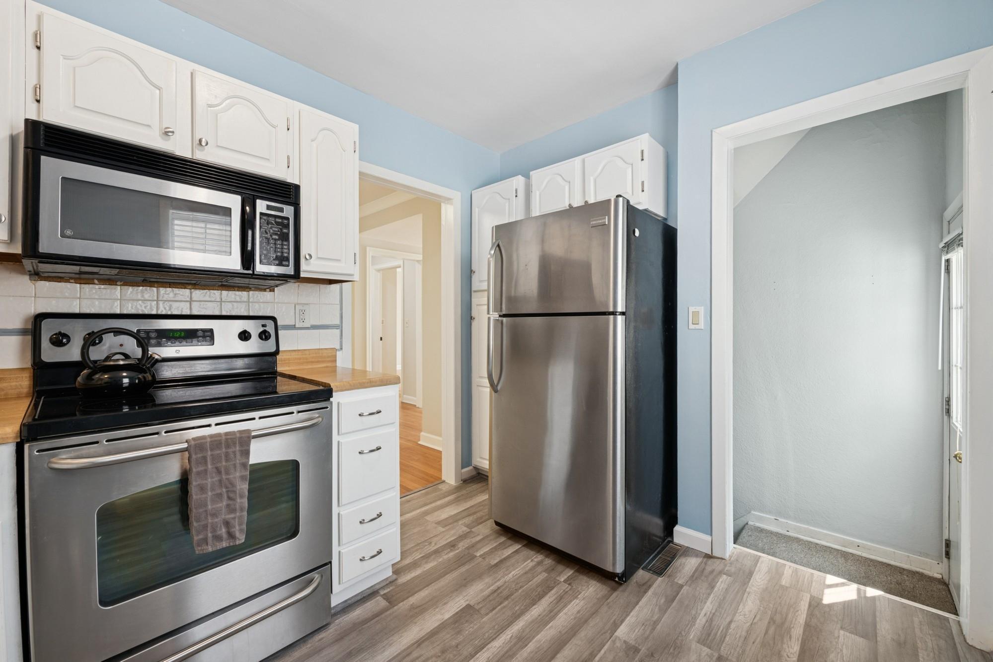 4114 Xenwood Avenue S