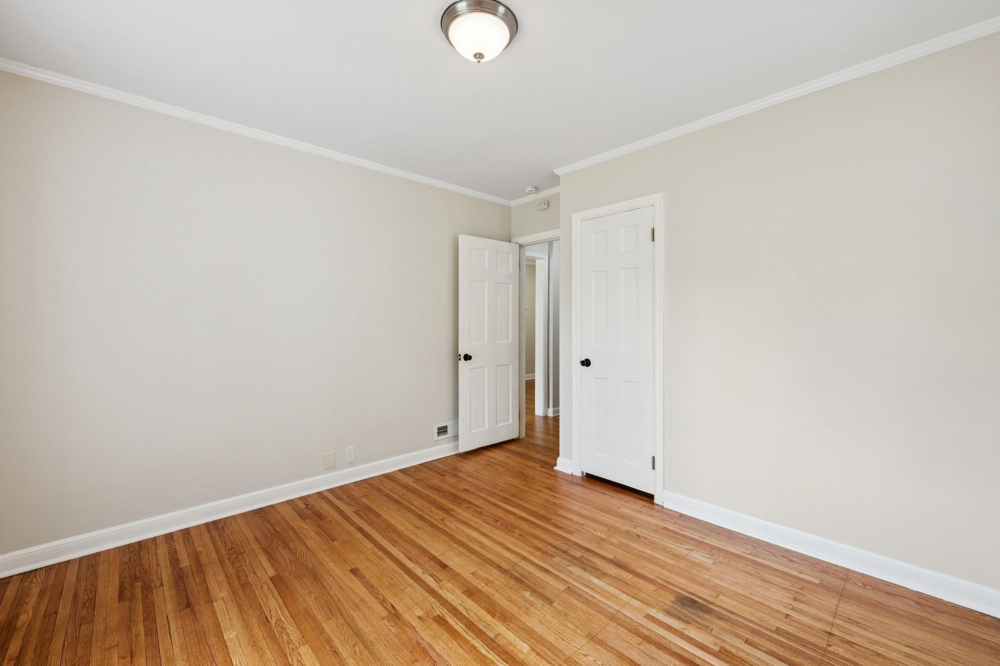 4114 Xenwood Avenue S