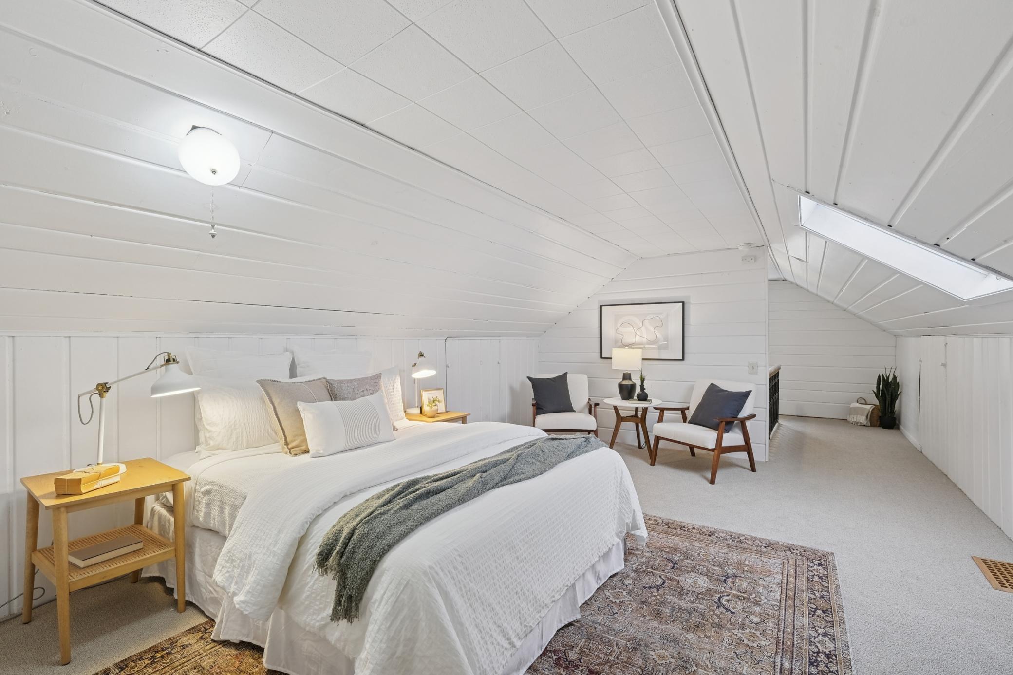 4114 Xenwood Avenue S