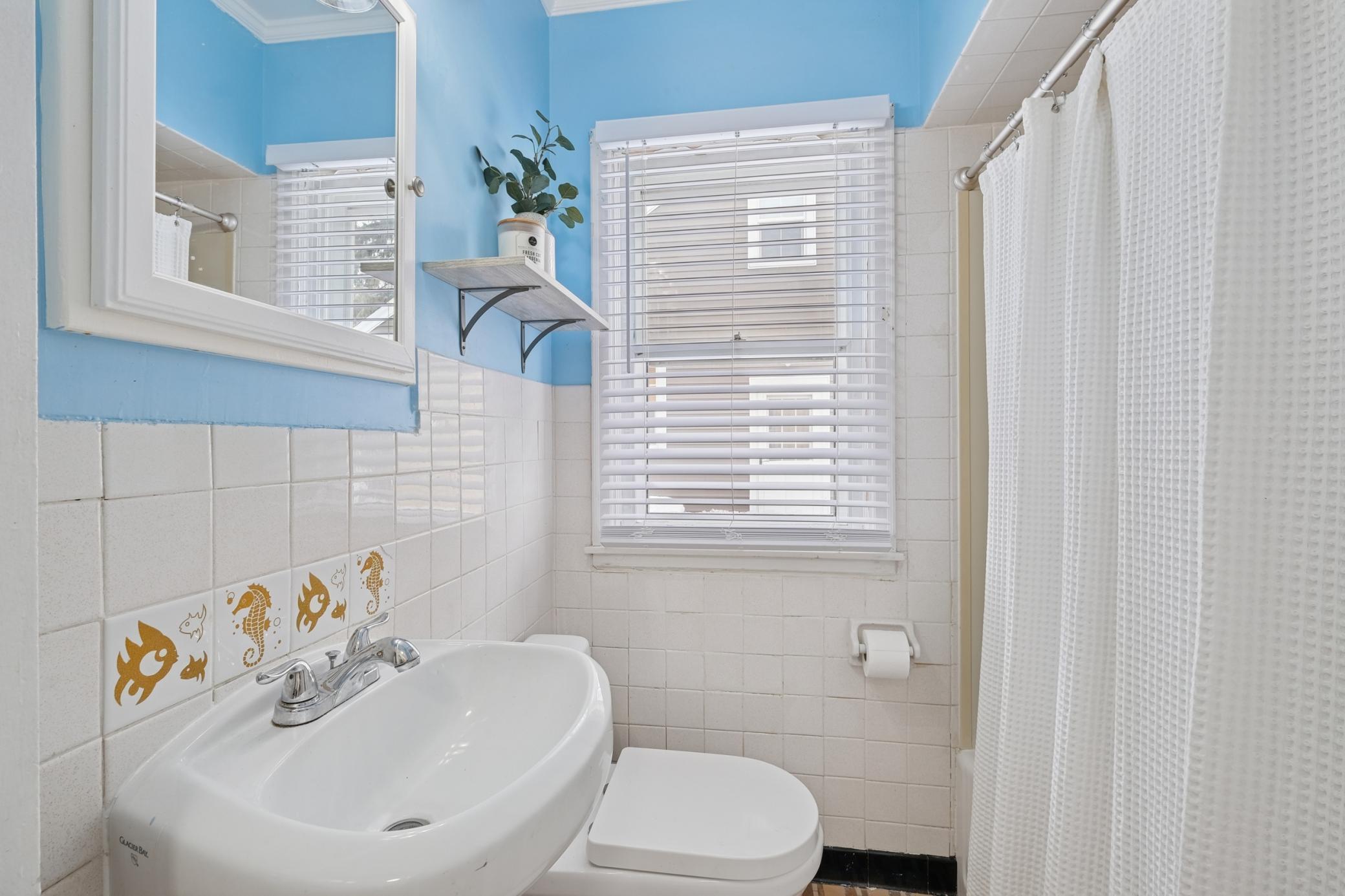 4114 Xenwood Avenue S