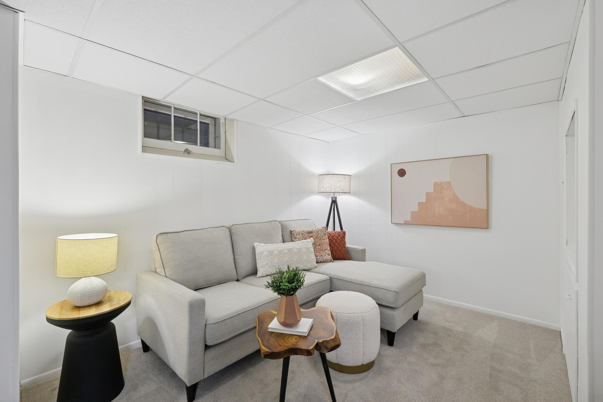 4114 Xenwood Avenue S