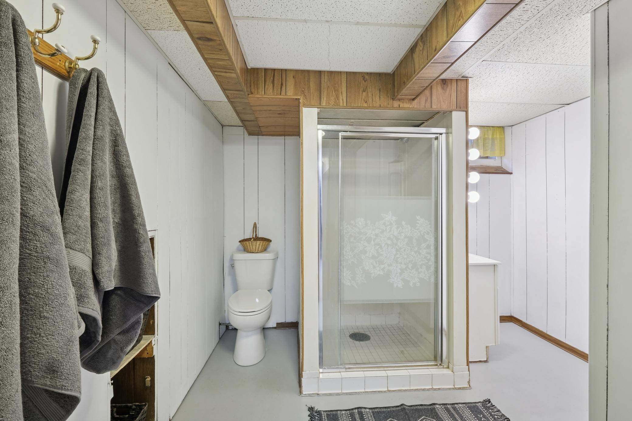 4114 Xenwood Avenue S