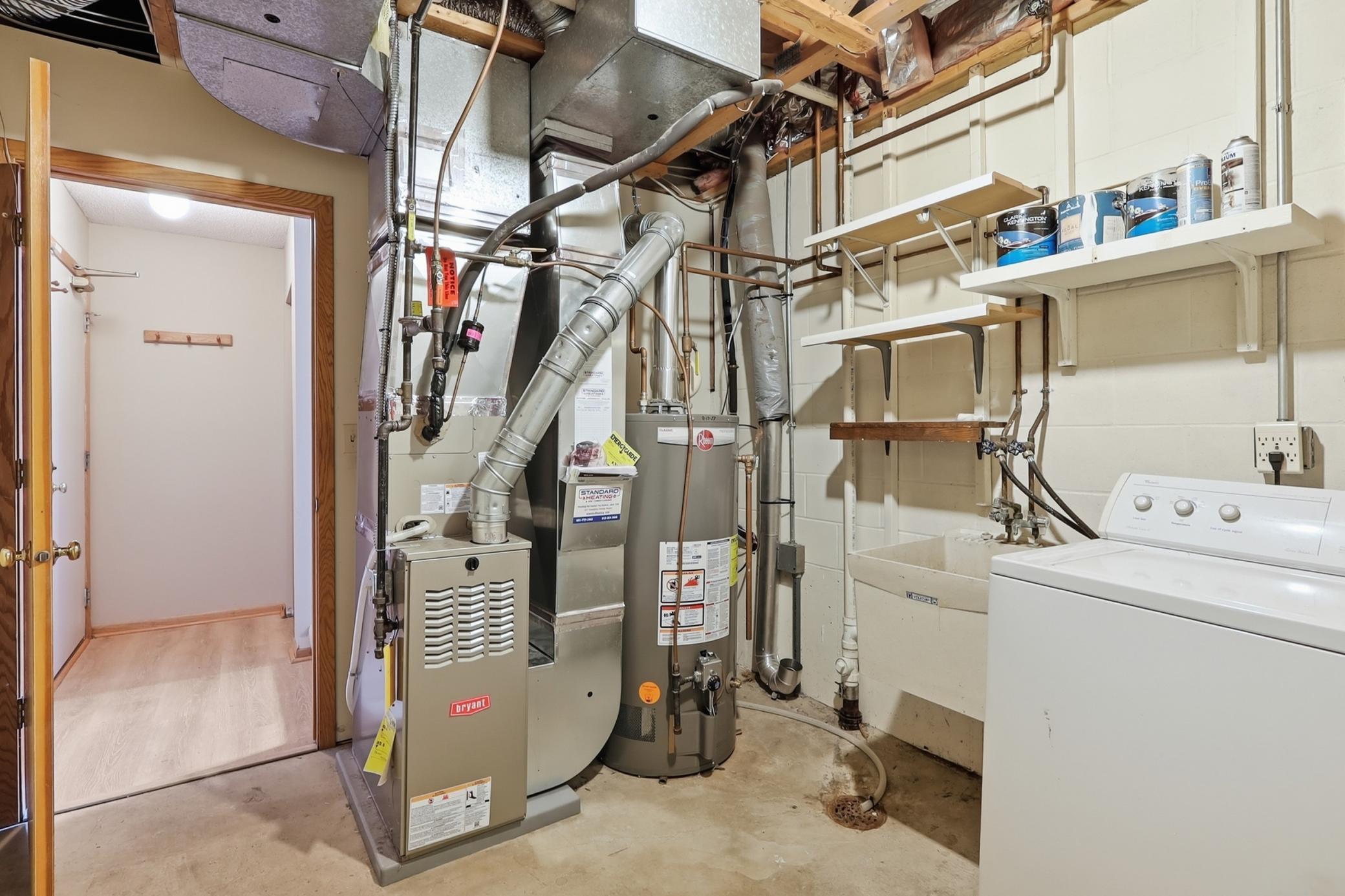 2868 Kenwood Isles Drive