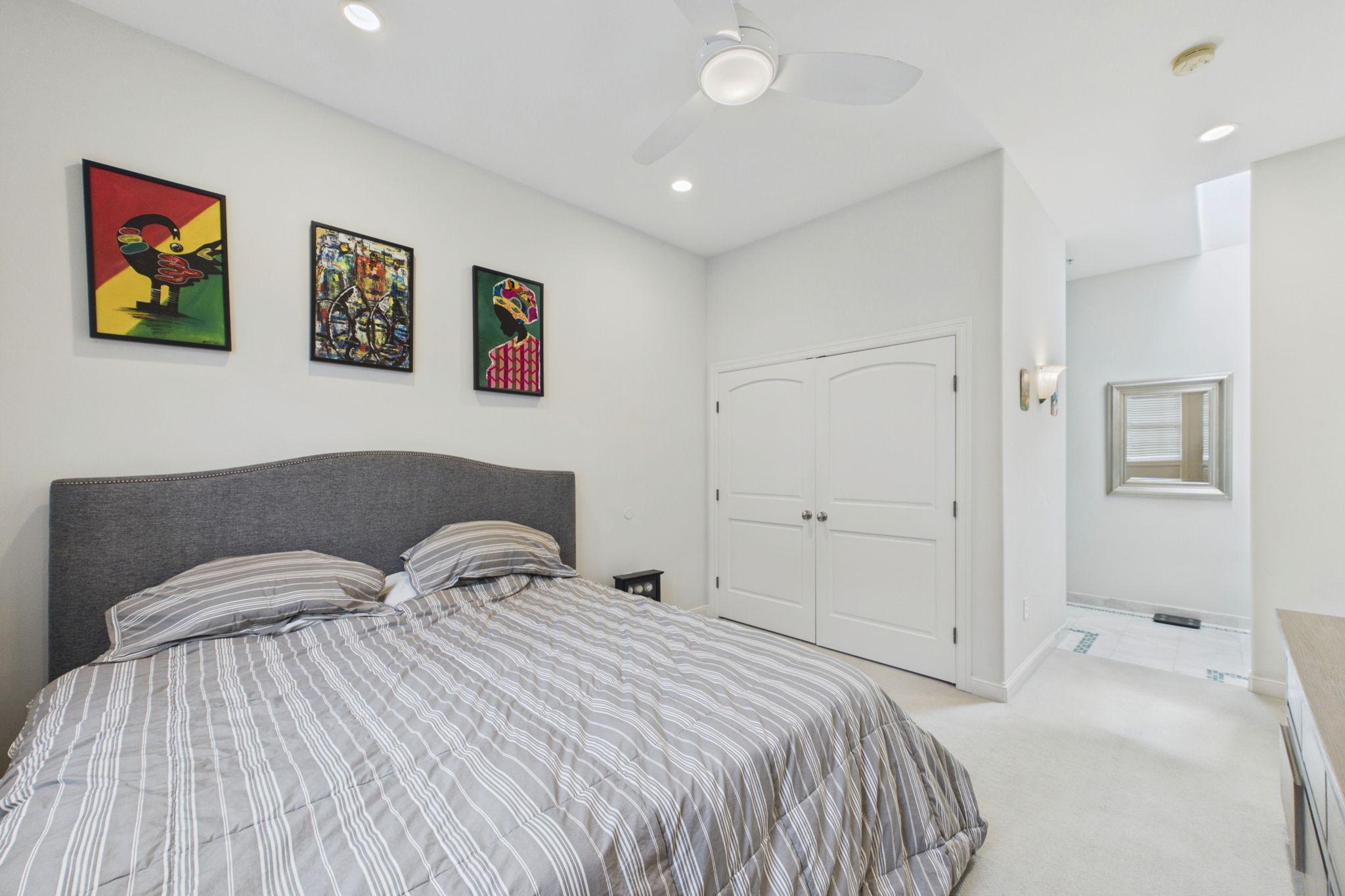 3125 Inglewood Avenue S Unit: 201