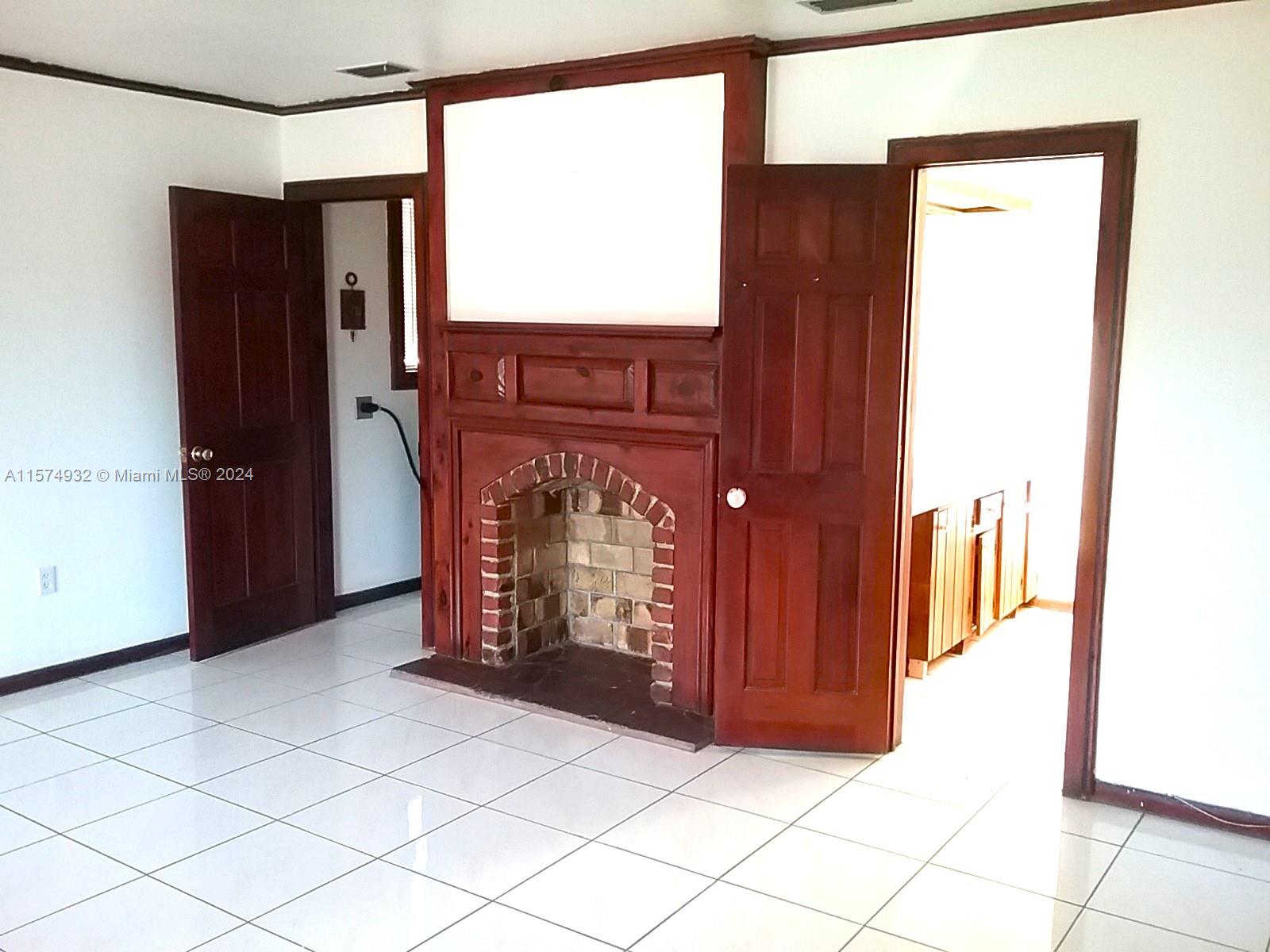 1357 W 78th St