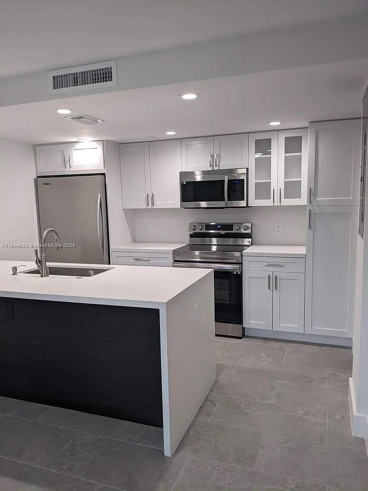6448 E Miami Lakes Dr E Unit: 1