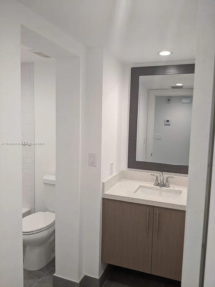 6448 E Miami Lakes Dr E Unit: 1