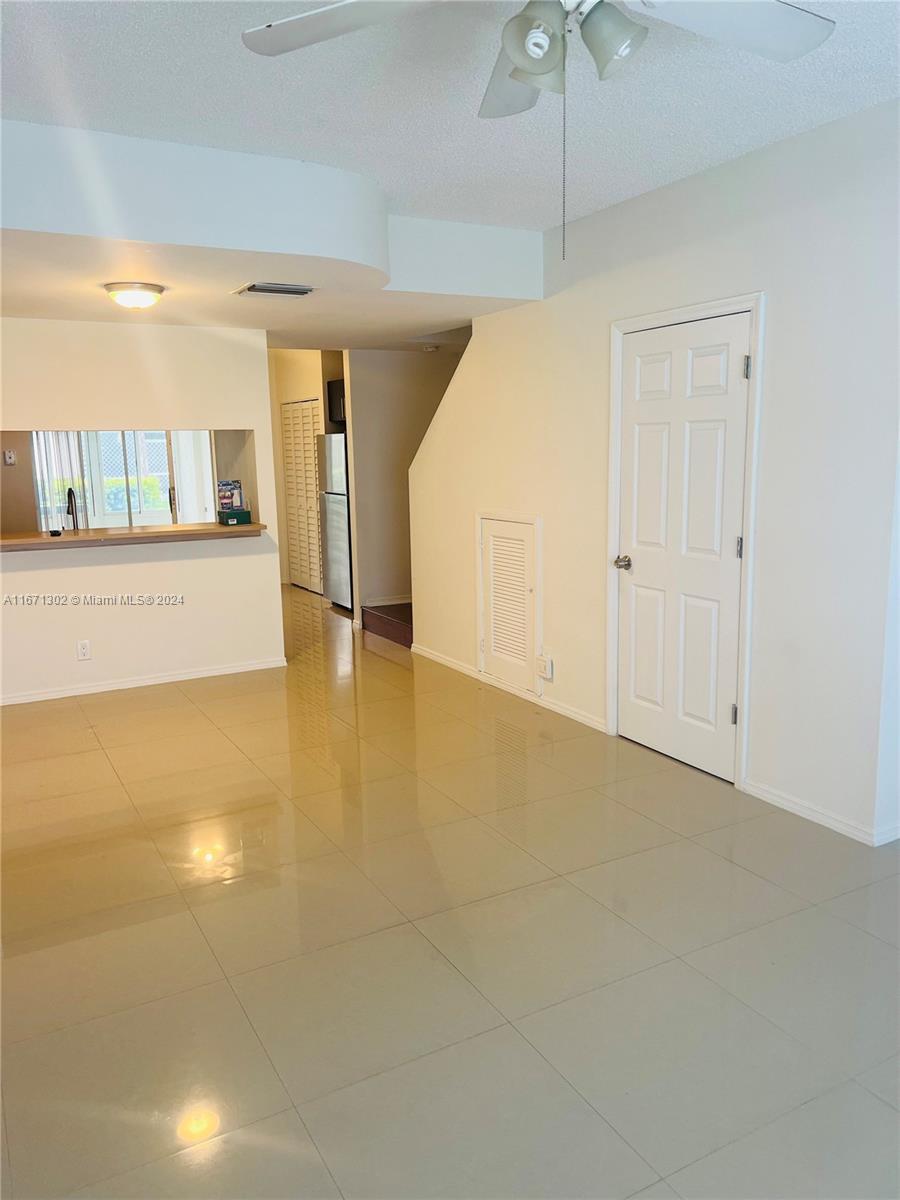 73 Whitehead Cir