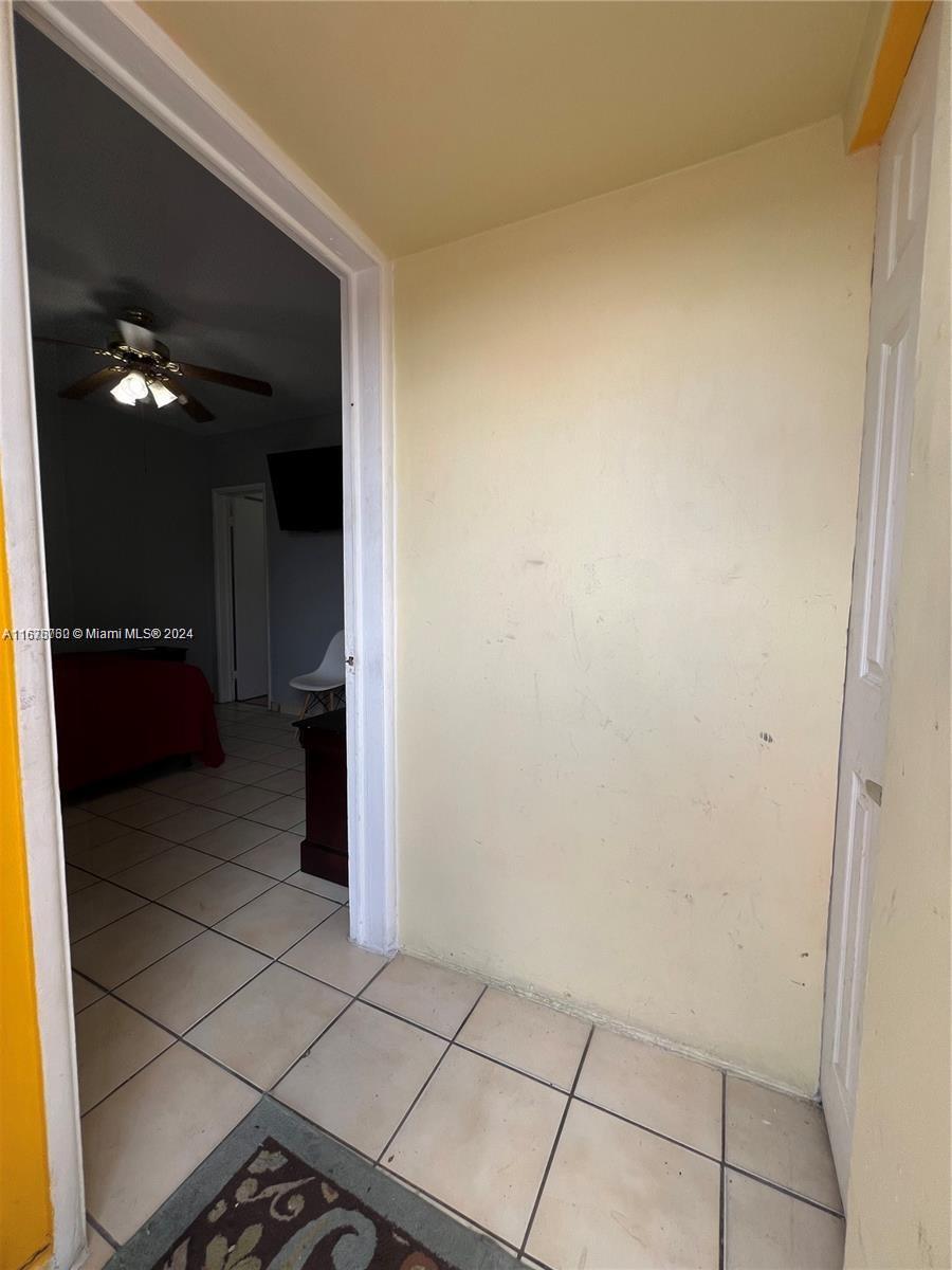 275 W 16th St # 0