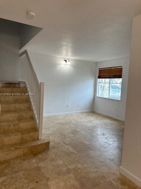 6950 NW 177th St # I103