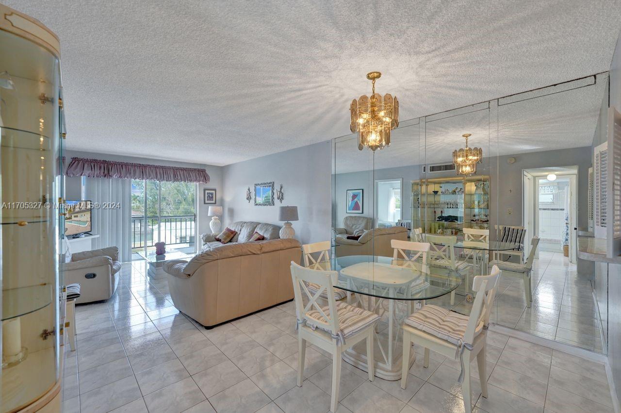 220 SW 9th Ave # 307