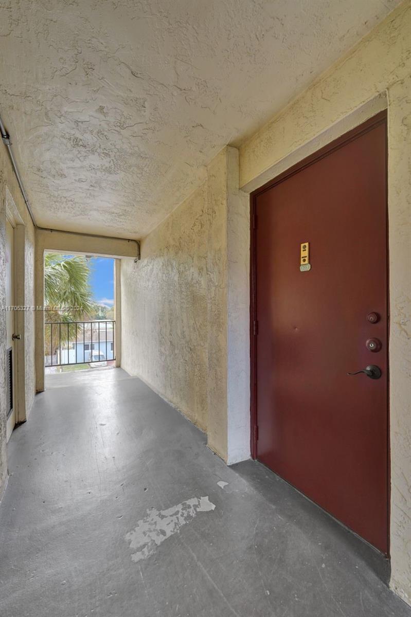 220 SW 9th Ave # 307
