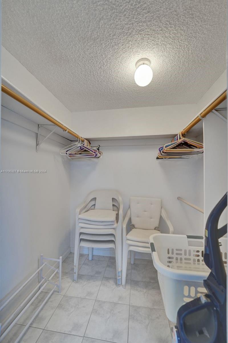 220 SW 9th Ave # 307