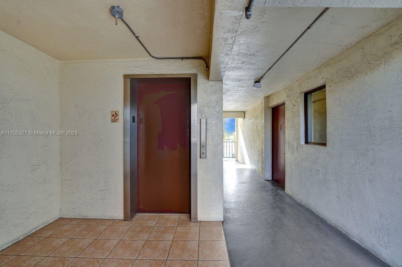 220 SW 9th Ave # 307