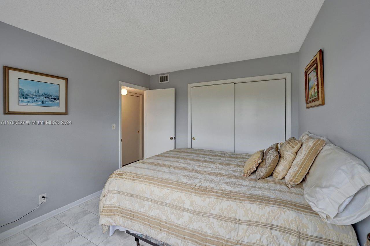 220 SW 9th Ave # 307