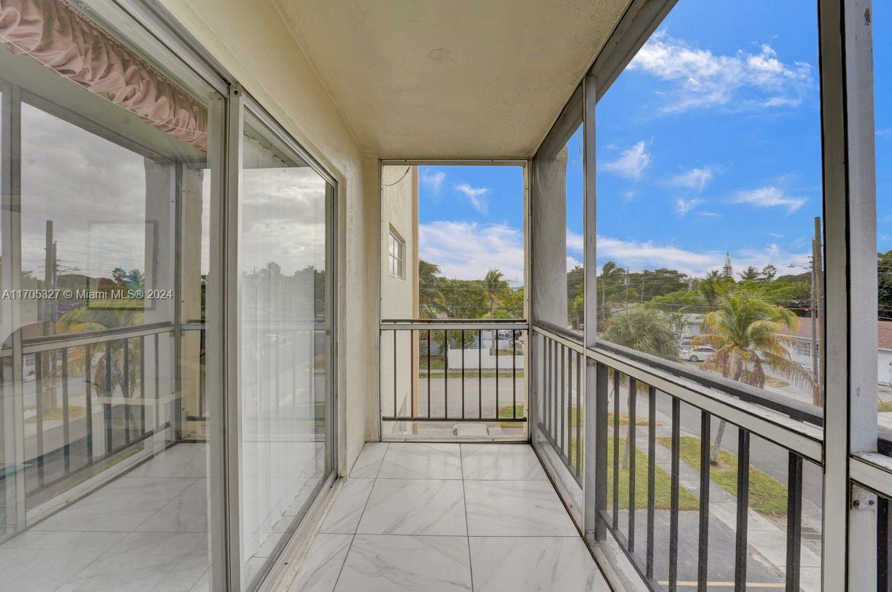 220 SW 9th Ave # 307