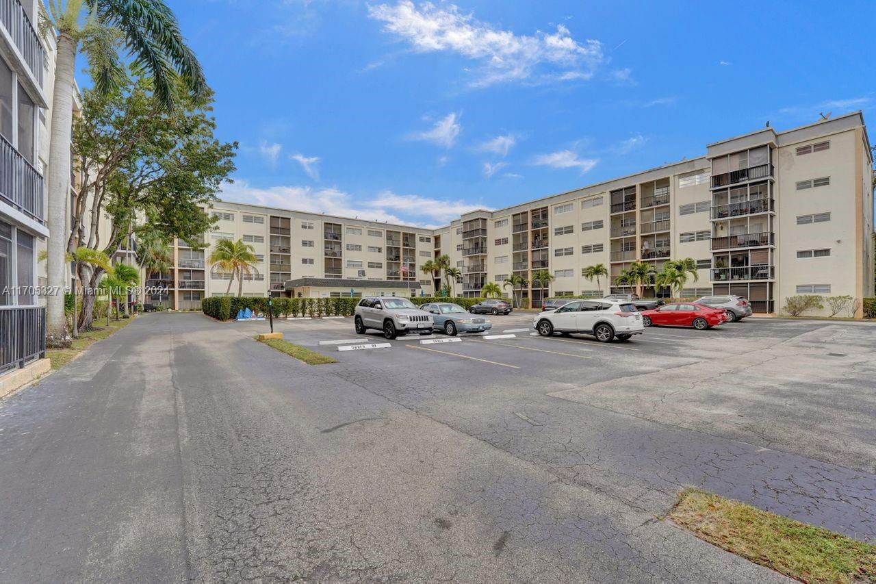 220 SW 9th Ave # 307