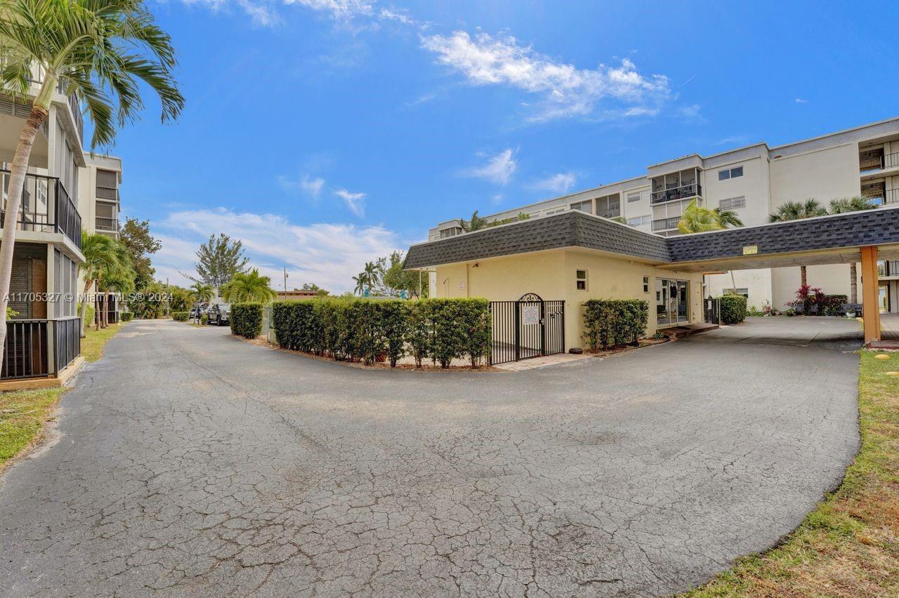 220 SW 9th Ave # 307