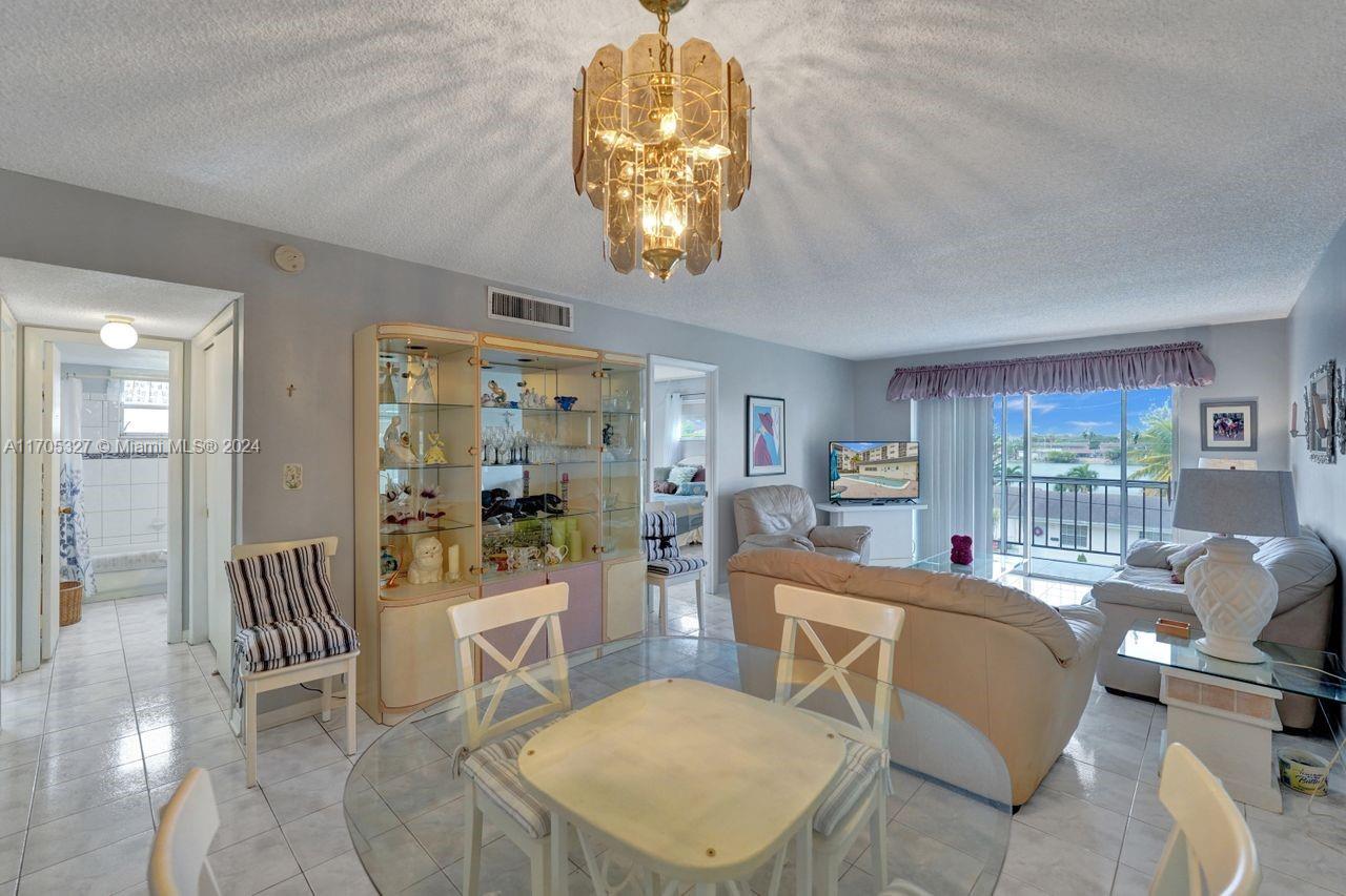 220 SW 9th Ave # 307