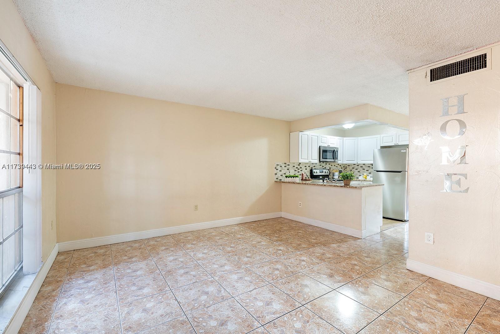 7241 Miami Lakes Dr Unit: D9
