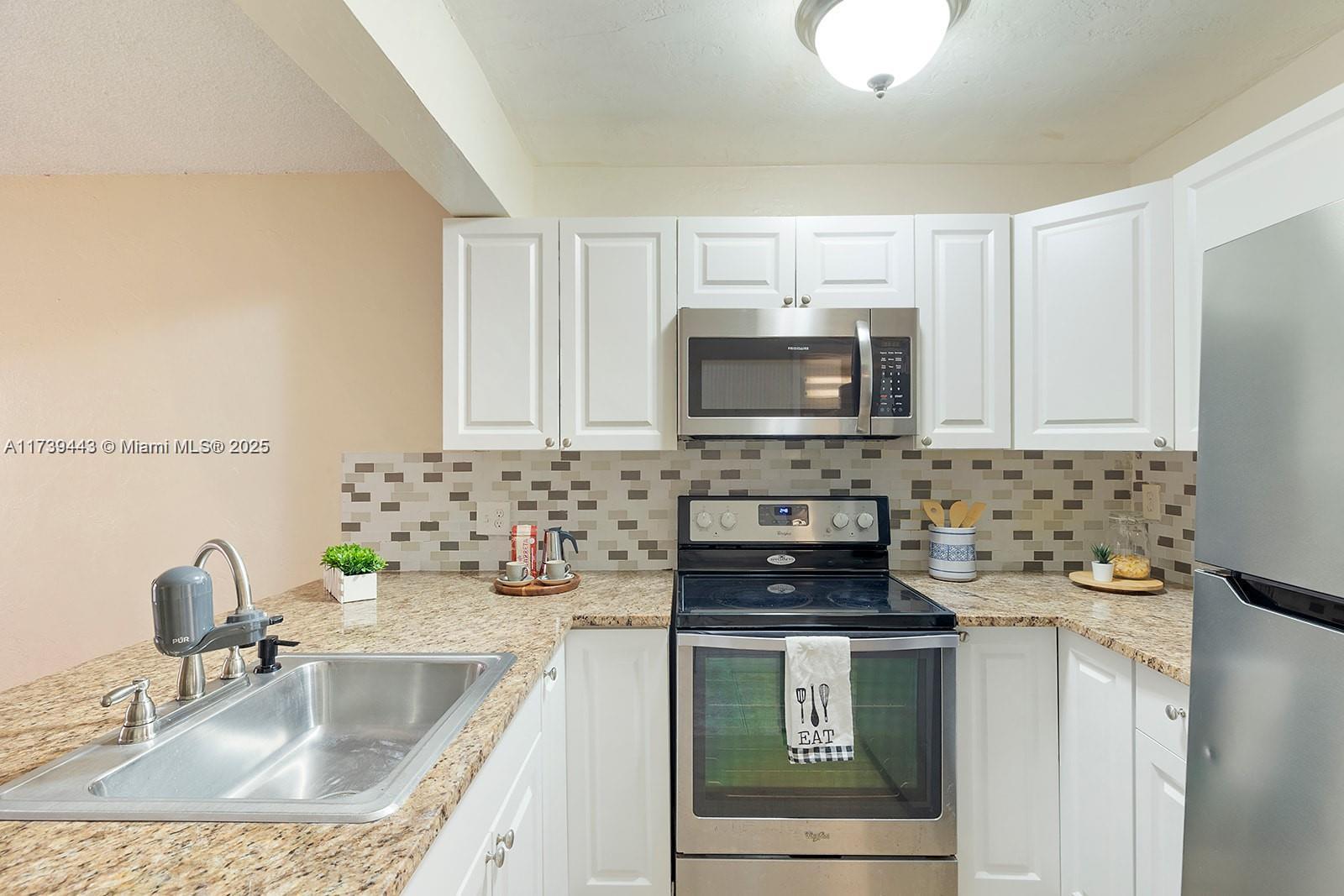 7241 Miami Lakes Dr Unit: D9
