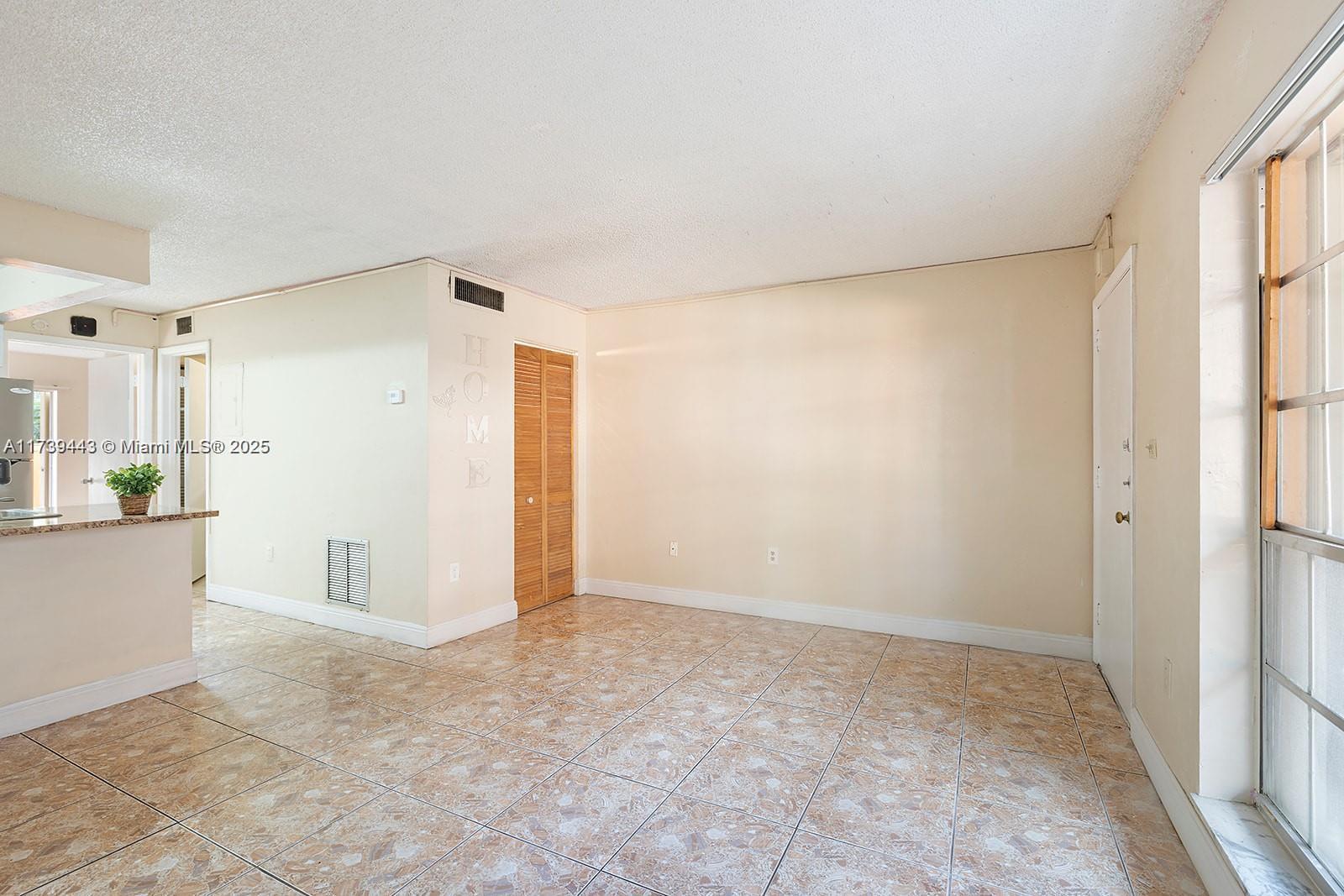7241 Miami Lakes Dr Unit: D9