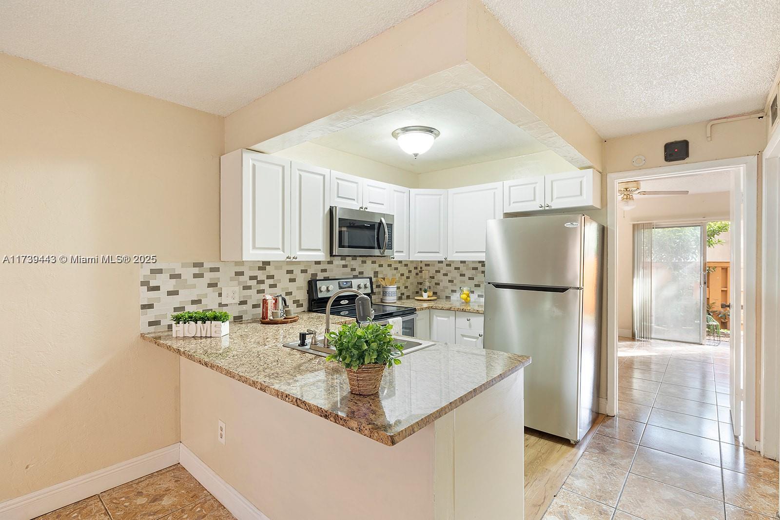 7241 Miami Lakes Dr Unit: D9