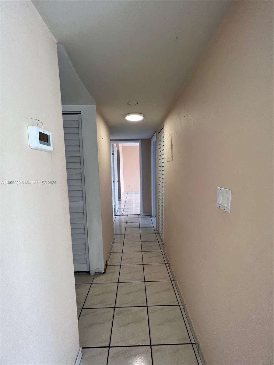 8887 Fontainebleau Blvd # 302