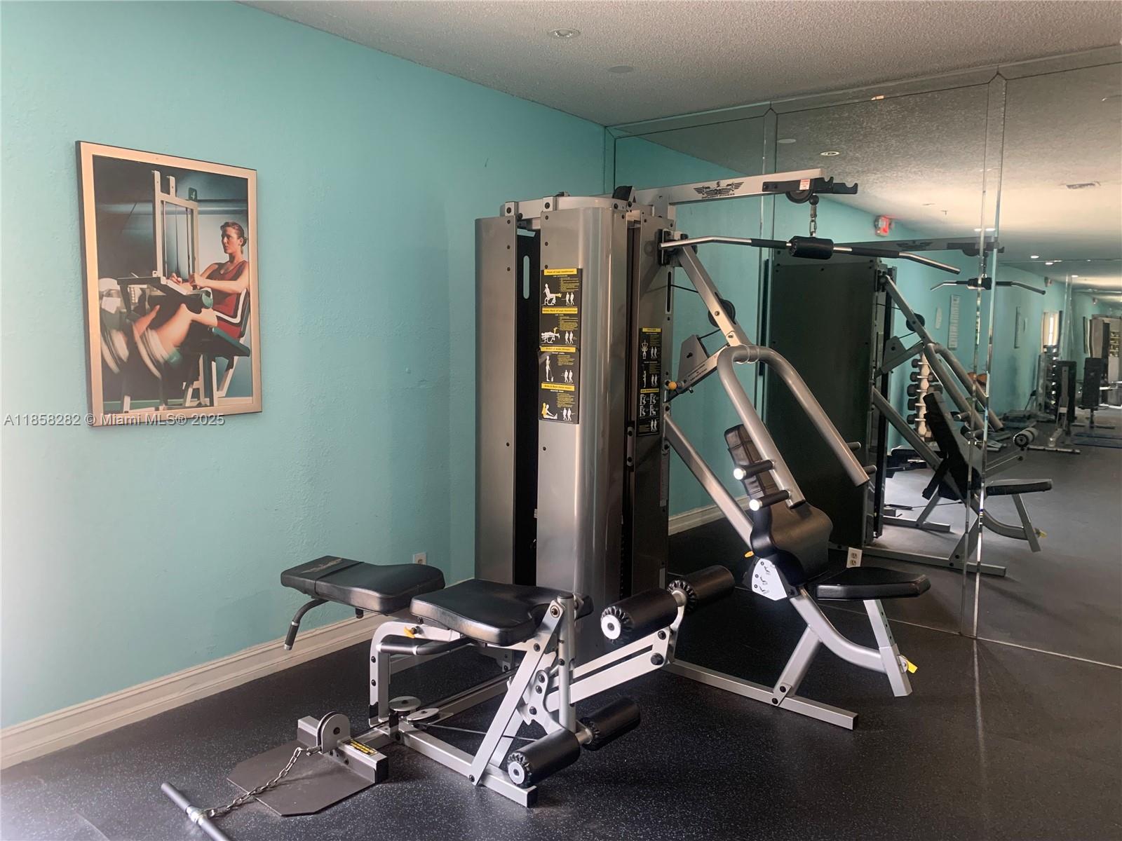 17901 NW 68th Ave # R209, Hialeah Unit: R209