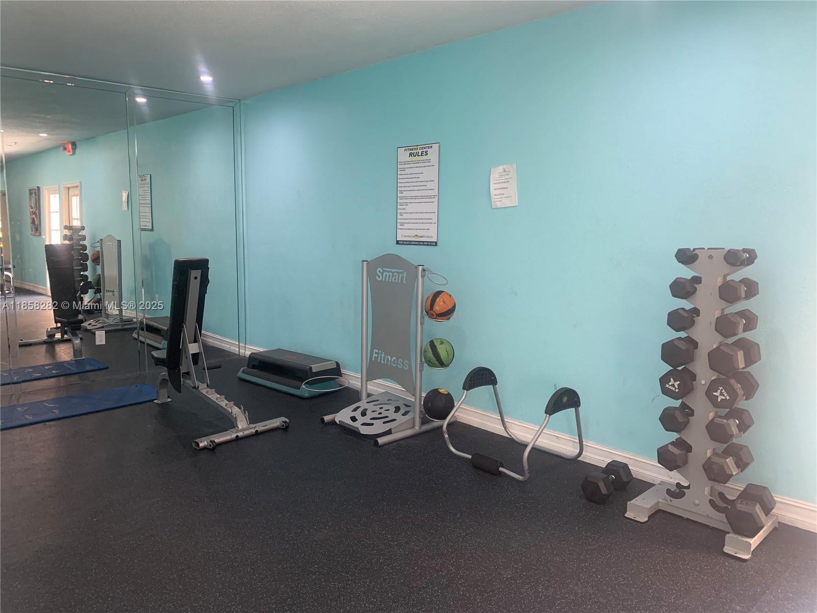 17901 NW 68th Ave # R209, Hialeah Unit: R209