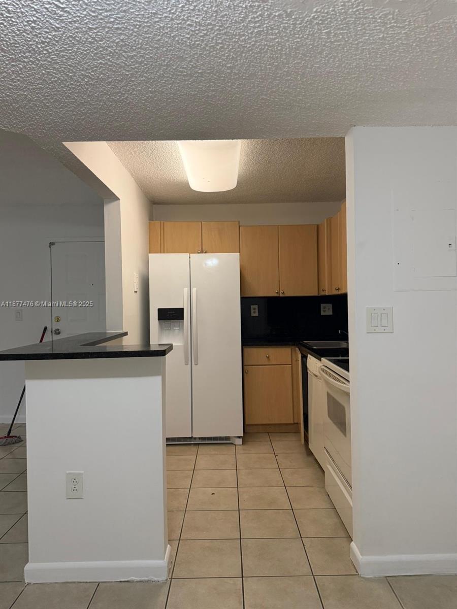 7160 NW 179th St # 104, Hialeah Unit: 104